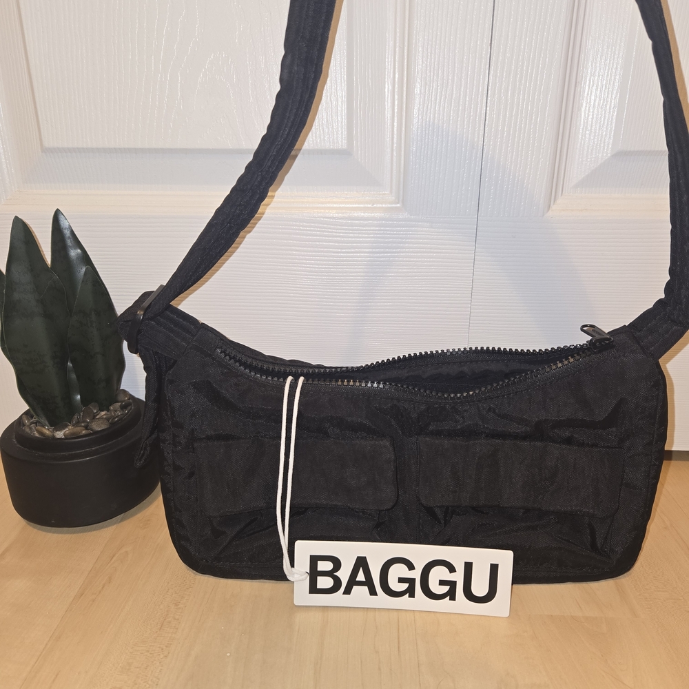 Baggu Black Cargo Shoulder Bag
